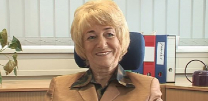 Verdienstkreuz für Ursula Hoppe