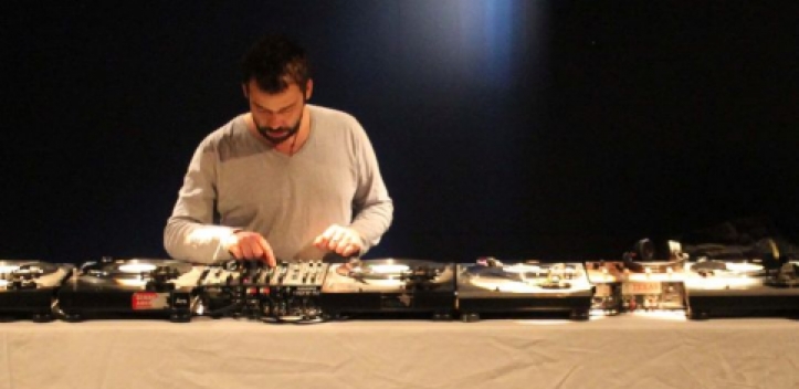 Theaterhaus lädt zu „AUF’S OHR“ ein