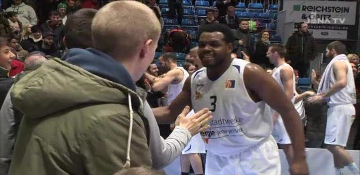 Zehnter Heimsieg in Folge: Die Basketballer von Science City erkämpften Erfolg gegen Essen