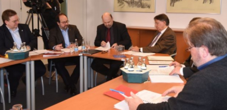 Studie zur Fernverkehrsanbindung 