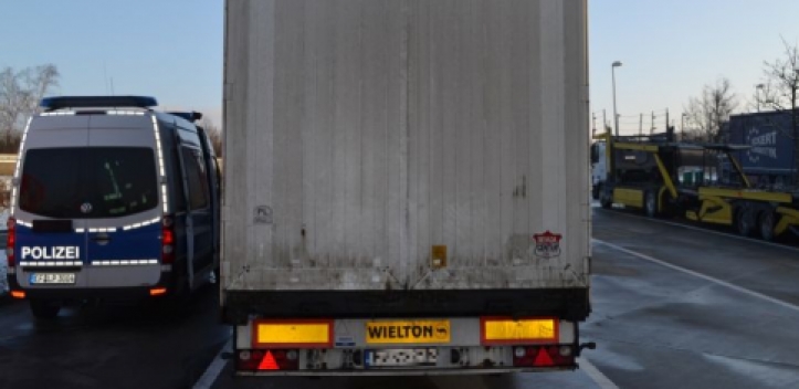 Lkw mit gravierenden Mängeln aus dem Verkehr gezogen
