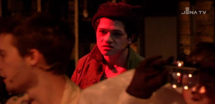 Zerrissenheit gezeigt: Der Jugendtheaterklub „Teenpark“ inszeniert Büchners „Woyzeck“