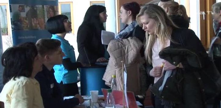 Schulbildung: Azubis können bei Ausbildungsstellen mit fundiertem Wissen punkten