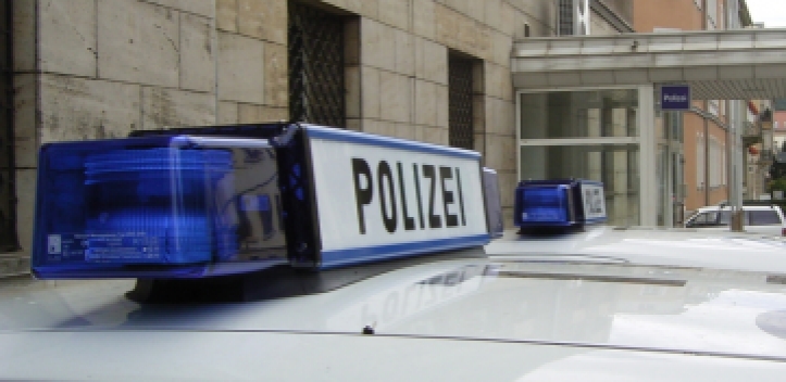 Einbruch in Möbelhaus