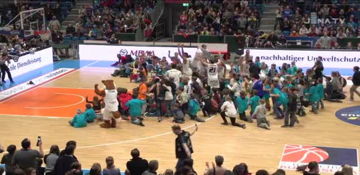 Basketball im Fokus: Science City Jena gelang im 14. Heimspiel der 14. Sieg