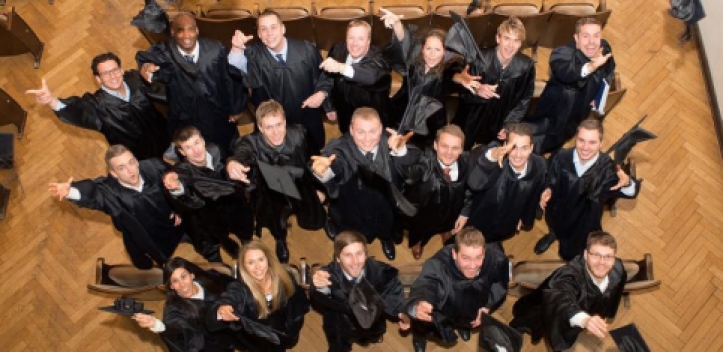 Bewerbungen für Stipendium