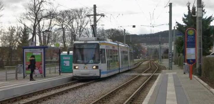 Gravierend: In der Kahlaischen Straße gibt es ab Mittwoch Änderungen im Straßenbahnverkehr