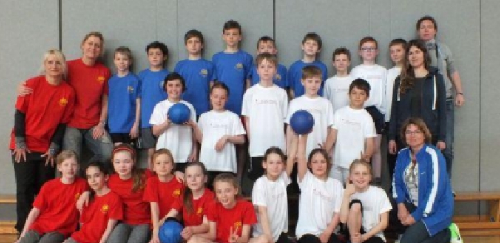 Völkerballturnier: Sieg  für Jenaer Mannschaft