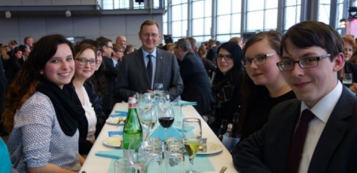 Azubis besuchten Industriemesse in Hannover