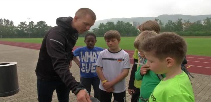 Sportnachwuchs: STEINMALEINS-Grundschüler bekamen Einblicke in den Triathlon