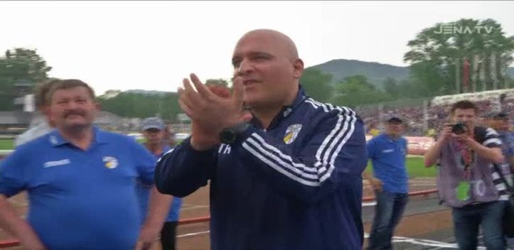 Pokalsieger: Der FC Carl Zeiss Jena gewann zu Hause gegen  Rot-Weiß Erfurt mit 2:0