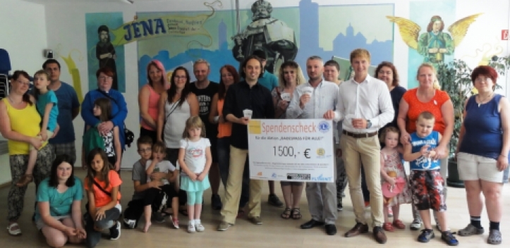 Aktion „Badespaß für Alle“ sammelt 1 500 Euro