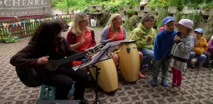 Mit Musik und Gesang: Die Kindertagesstätte „Kurz & Klein“ feierte ihr Zehnjähriges