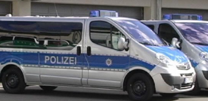 Alkoholisierter Fahrer verursacht Totalschaden