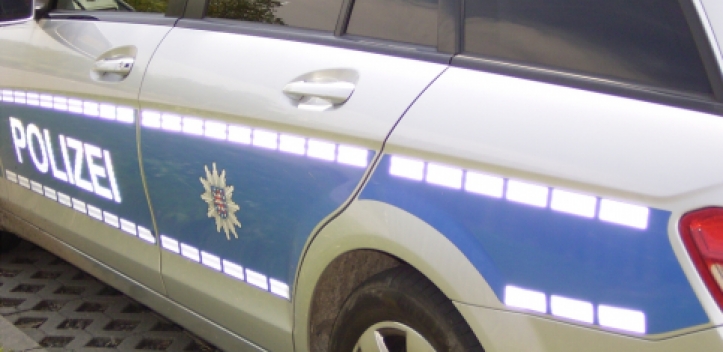 Rückwärtsfahrt an roter Ampel 