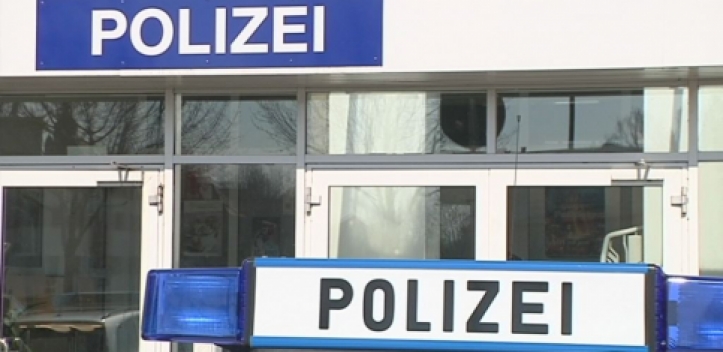 Außenspiegel abgetreten