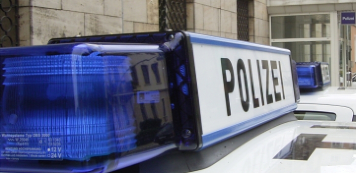 Verletze nach schwerem Verkehrsunfall