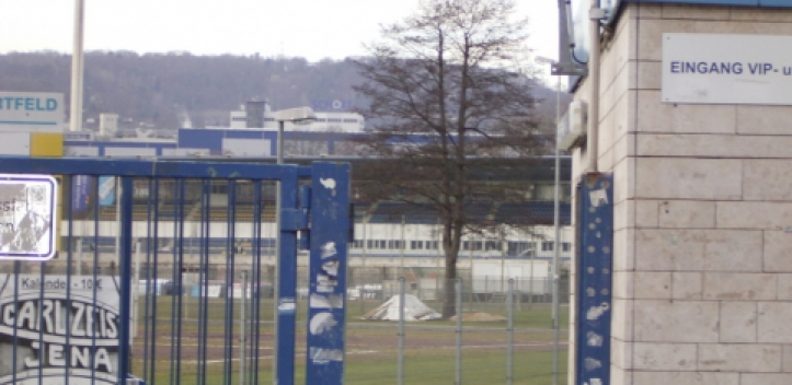 Kombi-Ticket zum DFB-Pokalspiel 