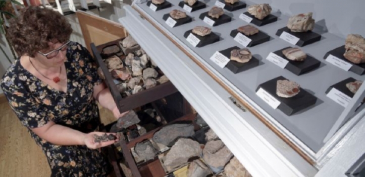 Sonderausstellung über Döbereiners Mineralien-Forschungen