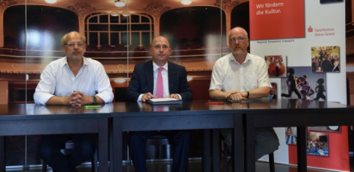 Sponsoringvertrag für Spielzeit 2016/17 unterzeichnet