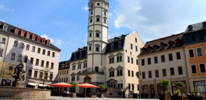 Sonderöffnungszeiten und -programme zum Höhlerfest 