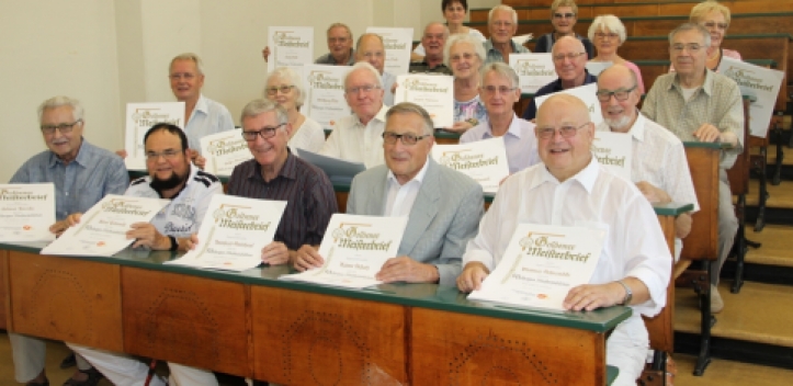 Augenoptiker kehren nach 55 Jahren an alte Studienstätte zurück