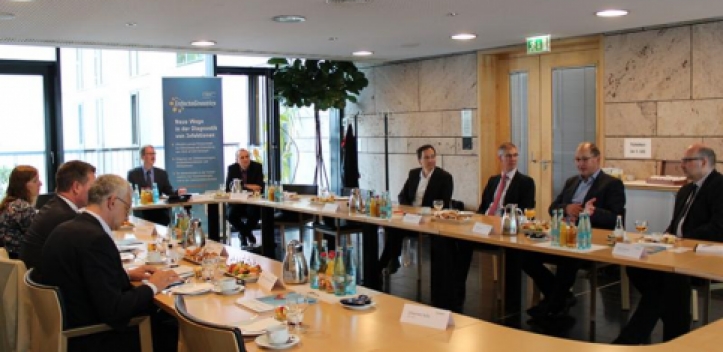 Biotech-Branche und Bundespolitiker im Gespräch