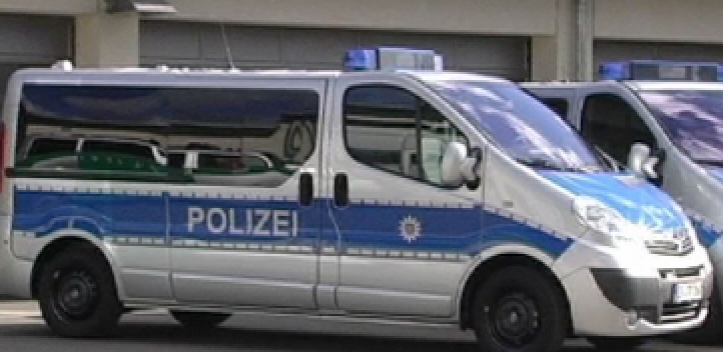 Pkw nach Verfolgungsfahrt ausgebrannt 