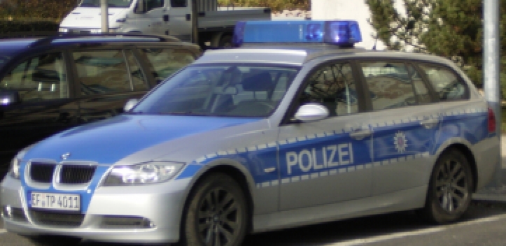 Verkehrsschild beschädigt