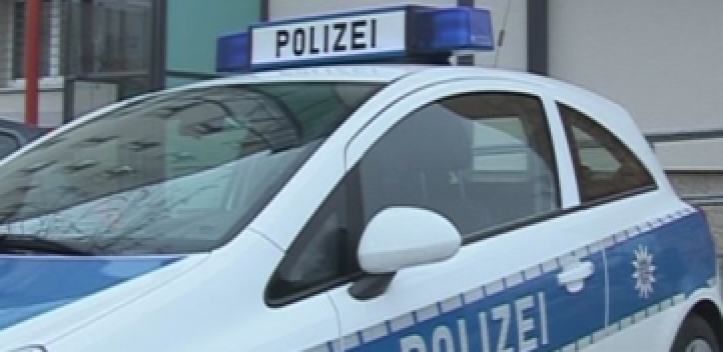 Sachbeschädigungen an der Villa Jahr