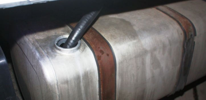 Dieseldiebe auf frischer Tat gefasst 