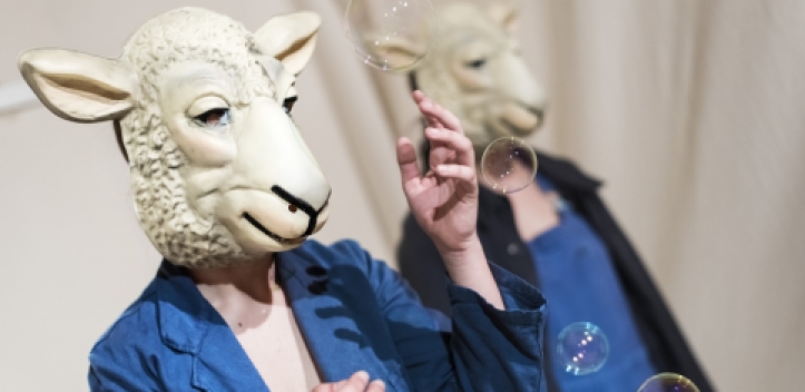 „Farm der Tiere“ in der TheaterFABRIK