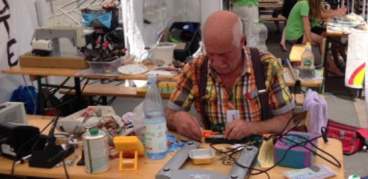 Repariercafé in der Bürgerstiftung