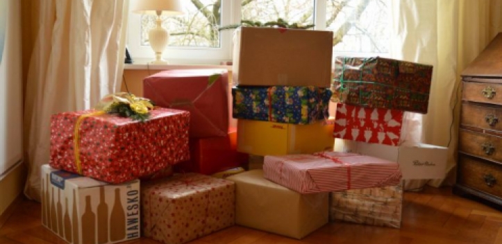 Spende für Johanniter-Weihnachtstrucker 