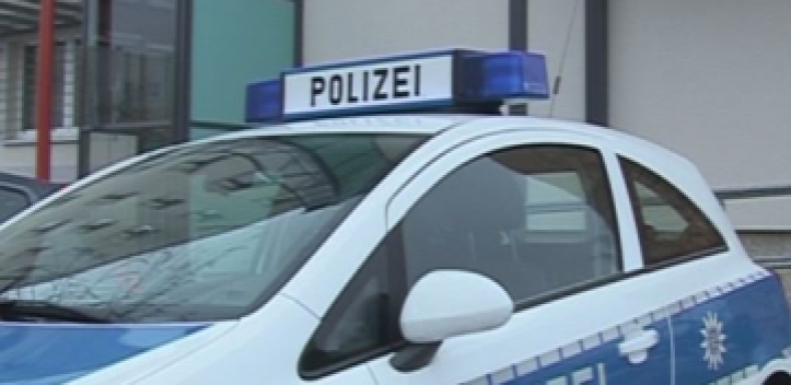 Polizist von Bus erfasst