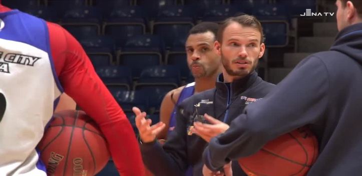 FASTBREAK - Das Science City Jena Fanmagazin Saison 2016/2017 – Folge 7