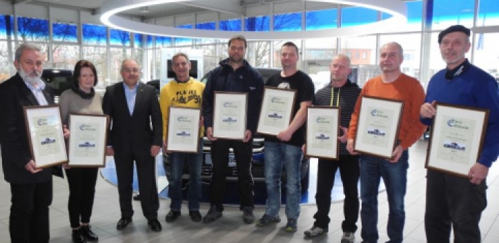 Autohaus Reichstein & Opitz ehrte langjährige Mitarbeiter