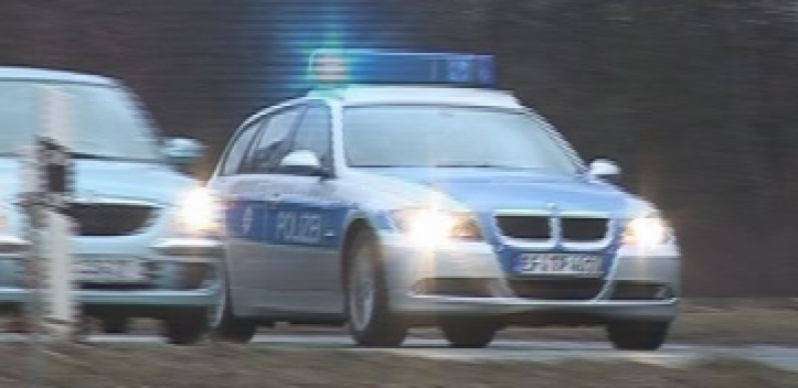 Mopedfahrer flüchtet zu Fuß