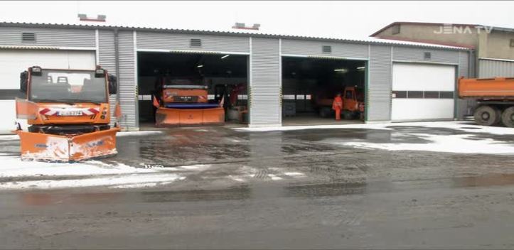 Erster Schnee im neuen Jahr: Der Winterdienst beim Kommunalservice ist gewappnet