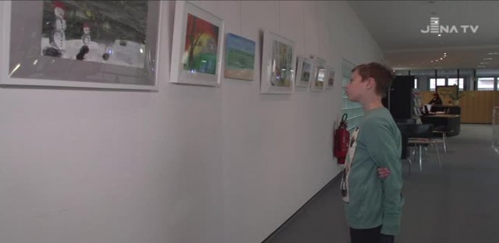 Neues von Jungkünstler: In der Sparkasse stellt ein 11-Jähriger seine Bilder aus