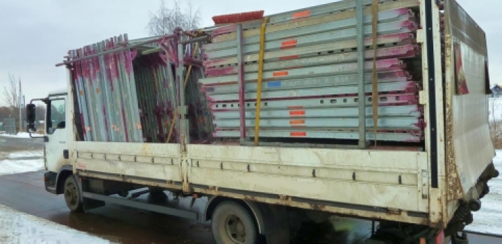 Lkw auf A 9 bei Hermsdorf mit über sechs Tonnen Übergewicht