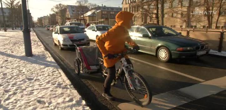 Thema im Stadtrat: Der Fahrradstreifen am östlichen Löbdergraben steht in der Kritik