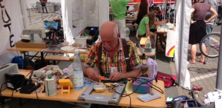 Reparier-Café im Jugendzentrum Eastside