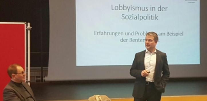 Bundestagsabgeordneter sprach über Lobbyismus 