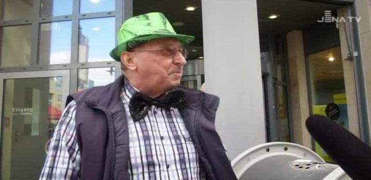 Spannende Frage: JenaTV wollte wissen ob und wie die Jenaer Karneval feiern