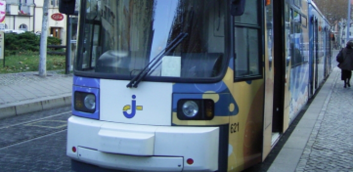 Oberleitungsschaden: Straßenbahn-Linie 2 endet am Steinweg