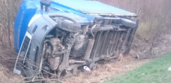 Von der Fahrbahn abgekommen