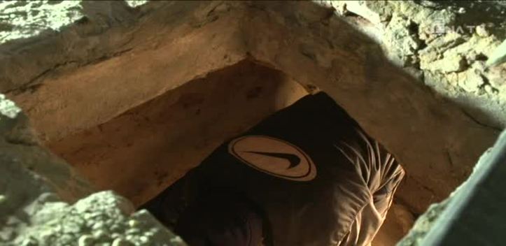 Heimatforschung mit Funden: Die Gruft unter der Eisenberger Schlosskirche wurde beräumt