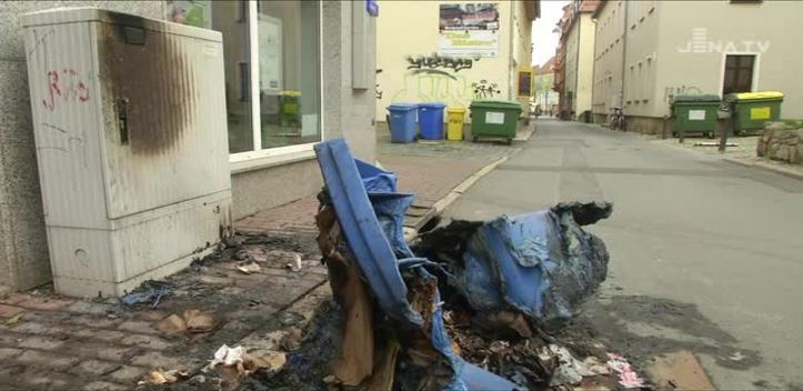 Brandstifter unterwegs: In der Innenstadt fackelten Unbekannte in der Nacht Mülltonnen ab