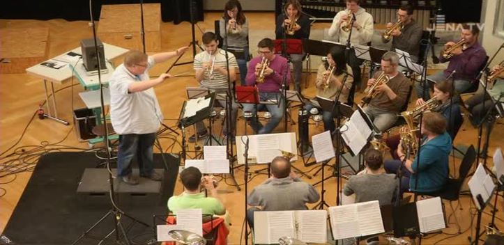 Brass Band: Für das Galakonzert im Mai entstanden CD-Aufnahmen in einer Schul-Aula